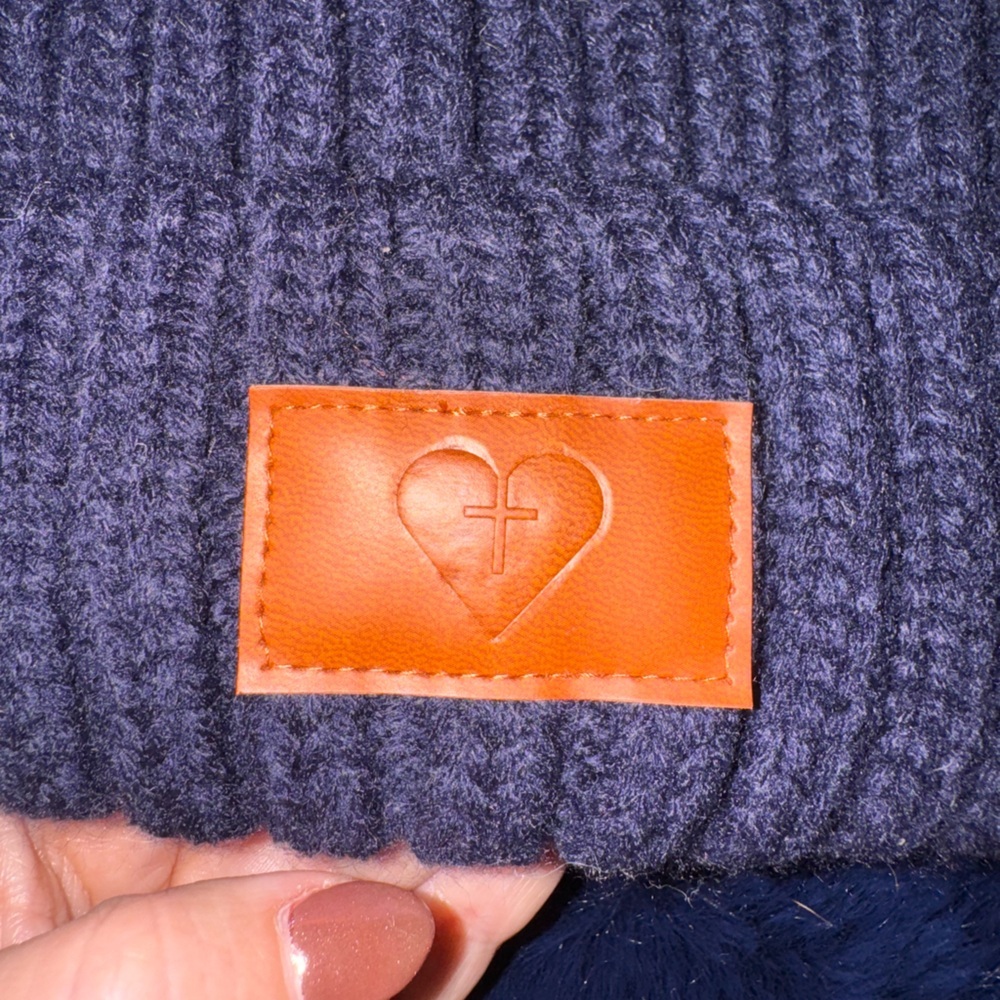 ๐ Navy Poof Beanie with Sacred Heart Symbol - Picture 3 of 6